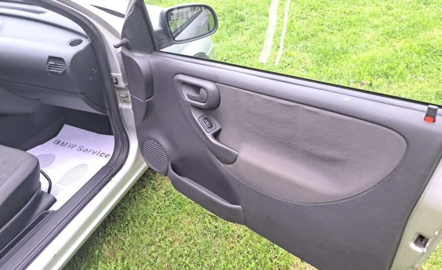 OPEL Corsa 1.2 16v 3p