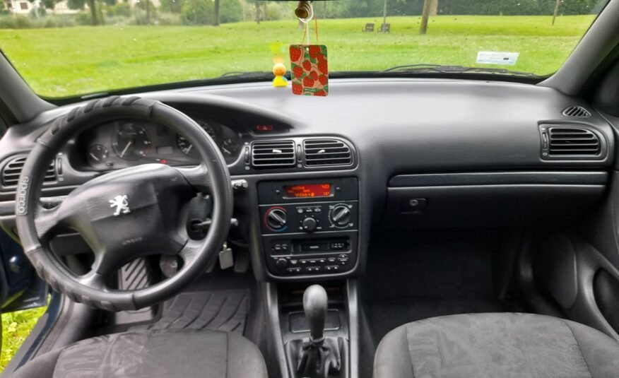 Peugeot 406 2.0 HDI 5P