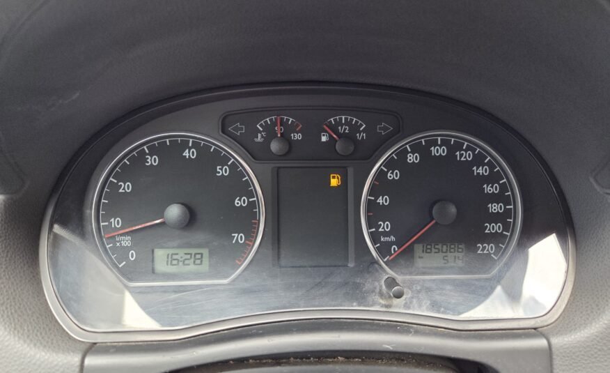 VOLKSWAGEN Polo 1.4 16V 5P