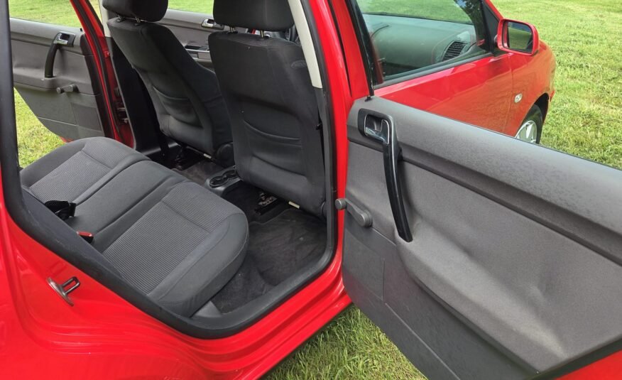 VOLKSWAGEN Polo 1.4 16V 5P