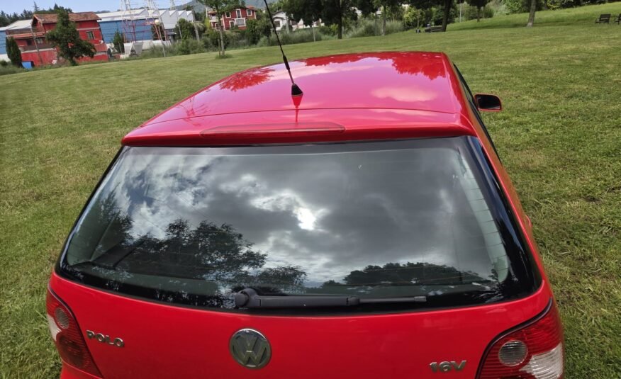 VOLKSWAGEN Polo 1.4 16V 5P