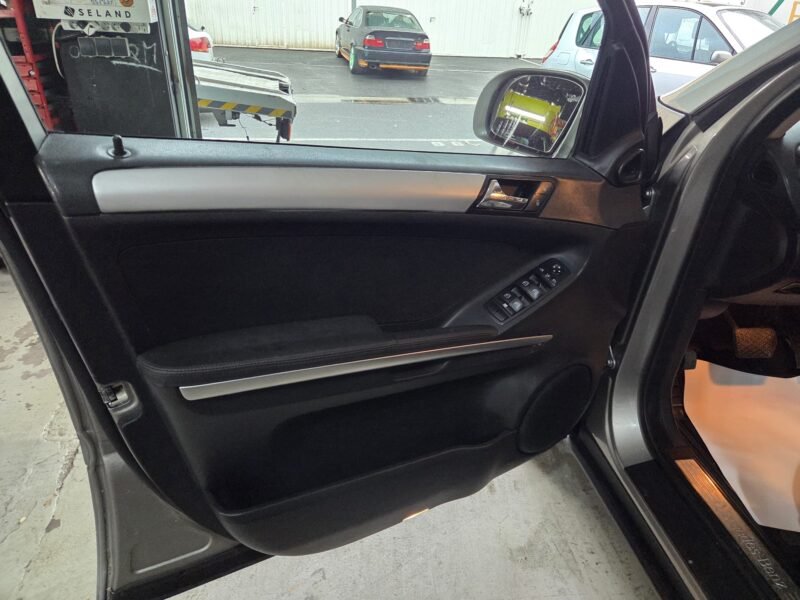 MERCEDES-BENZ ML 280 CDI 4×4 5P