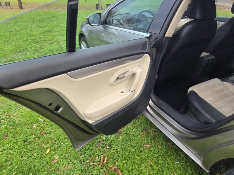 VOLKSWAGEN Passat CC 1.8 Turbo DSG 5P