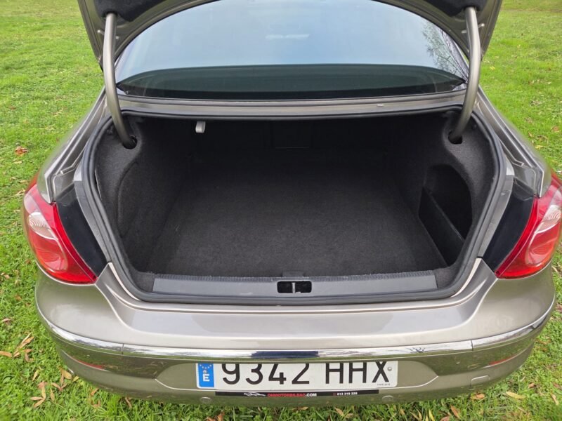 VOLKSWAGEN Passat CC 1.8 Turbo DSG 5P