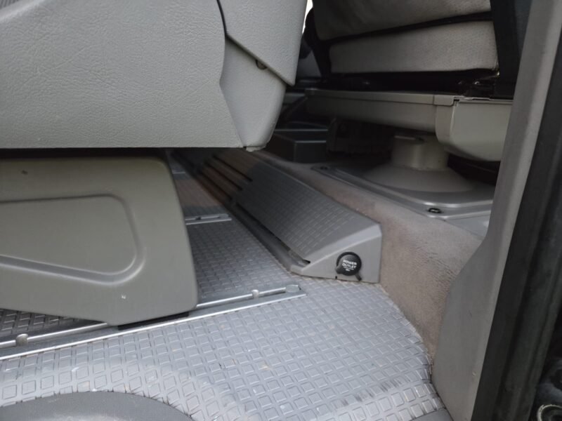 Volkswagen Multivan 2.5 TDI 7PLAZAS