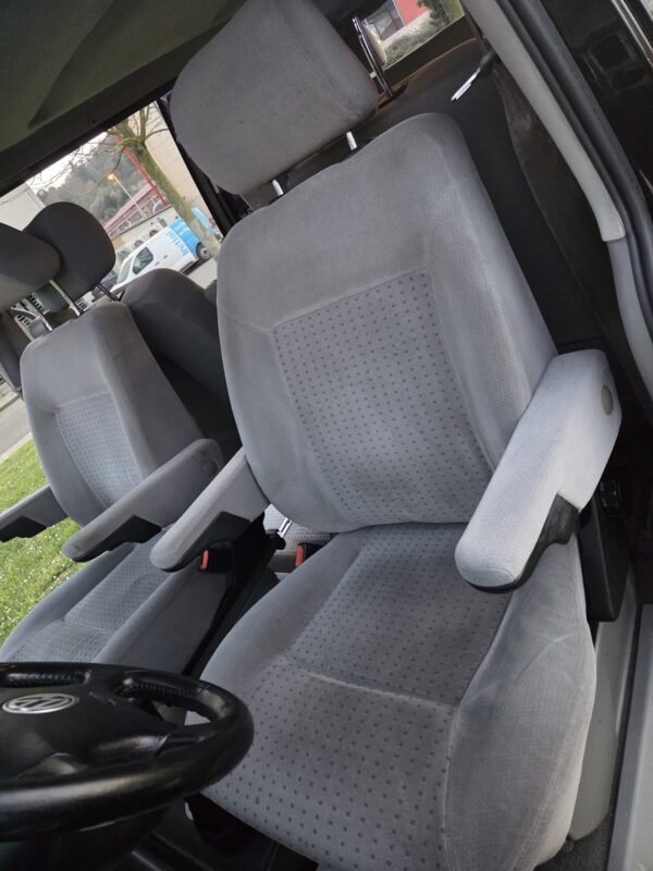 Volkswagen Multivan 2.5 TDI 7PLAZAS