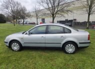 Volkswagen Passat 1.9 TDI 5P