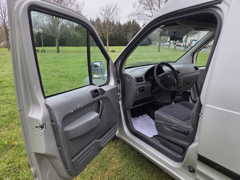 Ford Transit Connect 1.8 TDCI 4 P