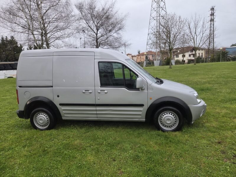 Ford Transit Connect 1.8 TDCI 4 P