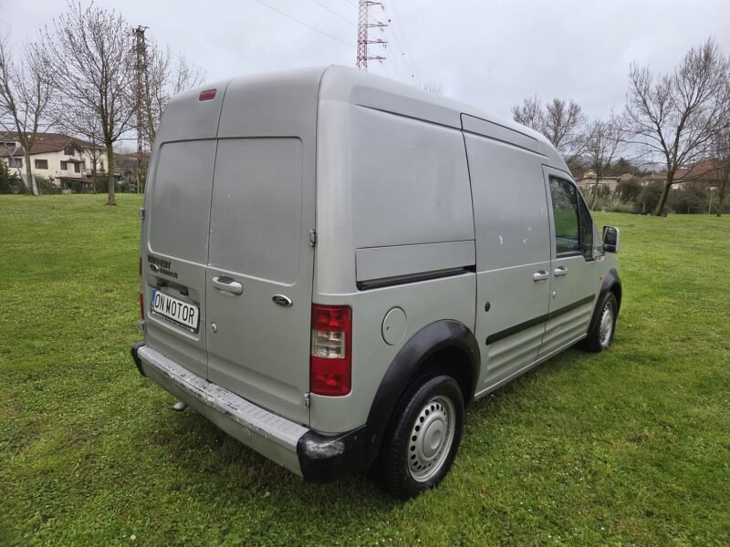 Ford Transit Connect 1.8 TDCI 4 P