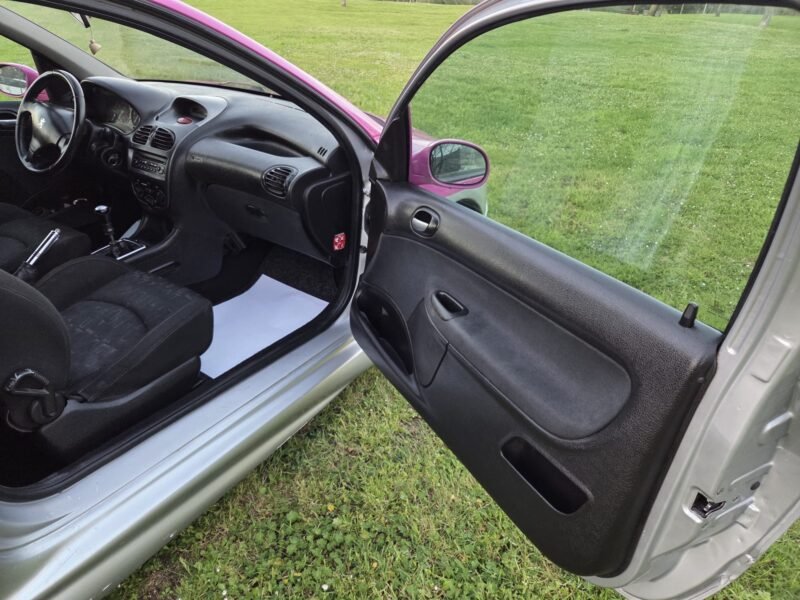 Peugeot 206 1.4 XR 3P
