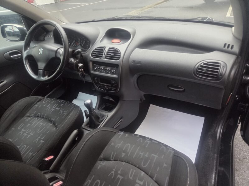 Peugeot 206 2.0HDI 3P