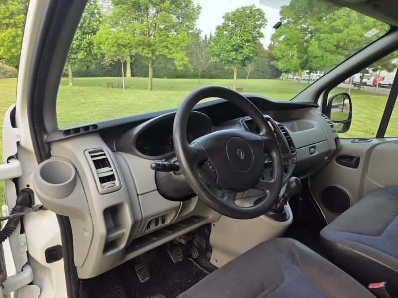 RENAULT Trafic 1.9 DCI 6V 4P