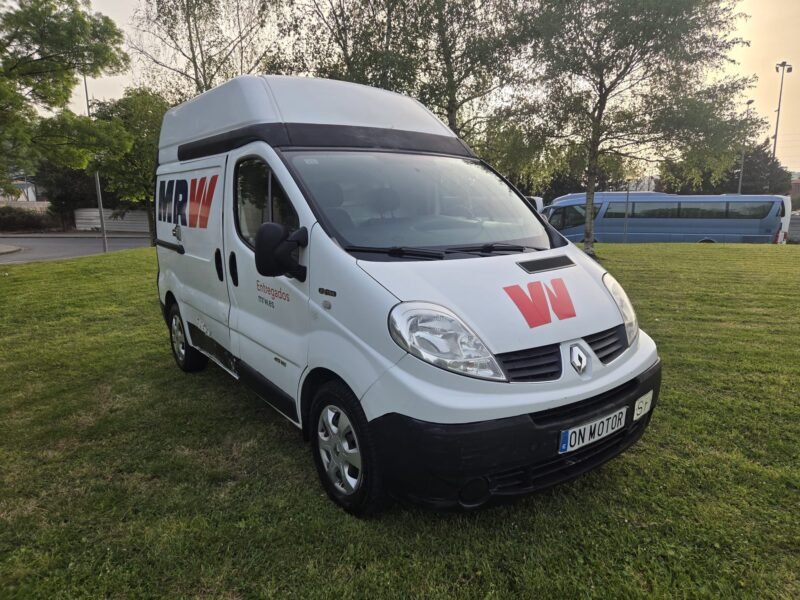 RENAULT Trafic 1.9 DCI 6V 4P