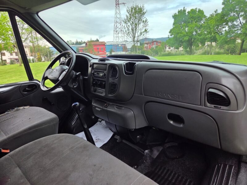 FORD Transit 2.4 turbo diésel 125 T350