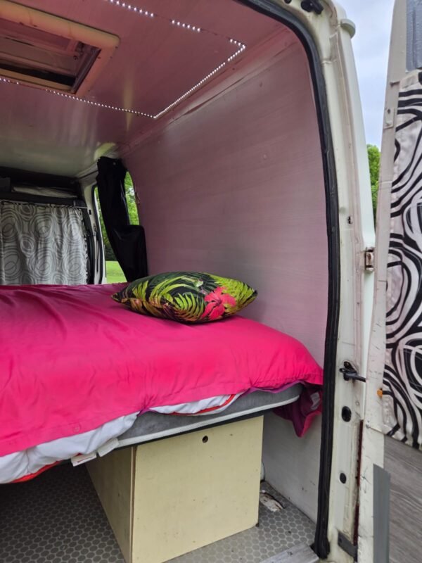 FORD Transit 2.4 turbo diésel 125 T350