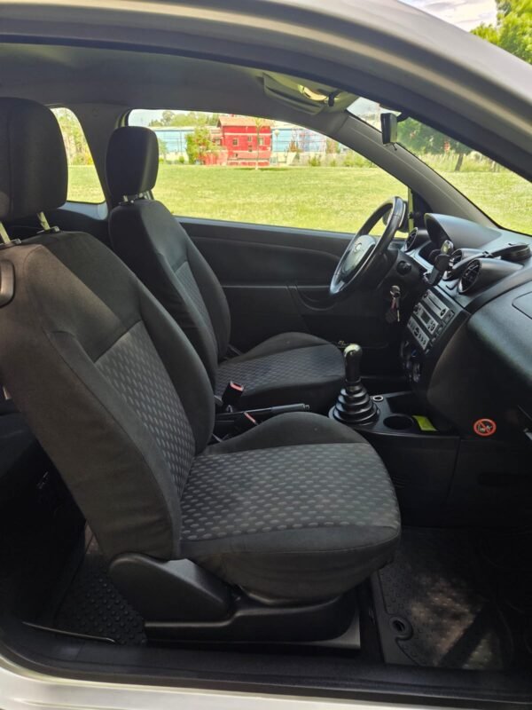 Ford Fiesta 1.4 TDCI 3P