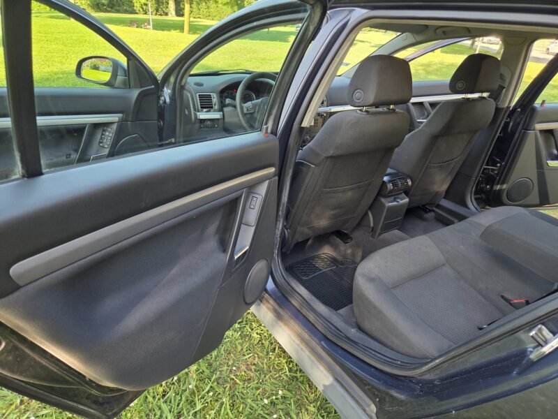OPEL Vectra 1.9 CDTI Familiar 5p