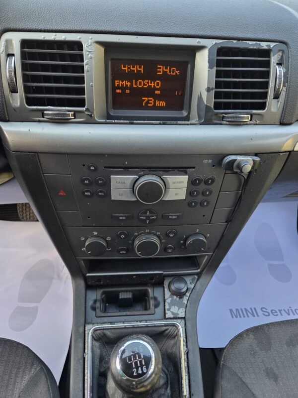 OPEL Vectra 1.9 CDTI Familiar 5p