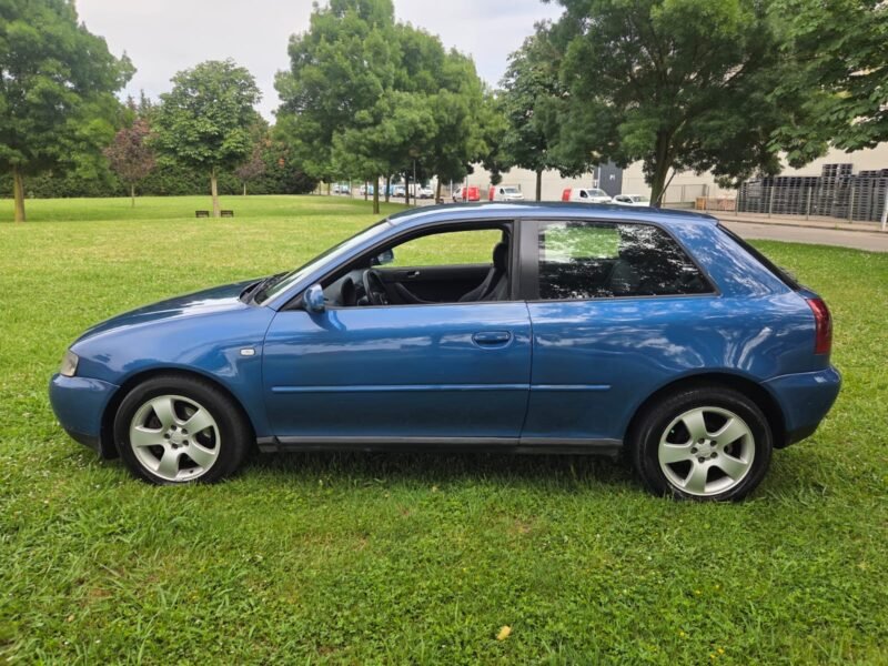 AUDI A3 1.9 TDI Ambition 3P