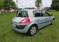 RENAULT Megane 1.6 16v 5 puertas