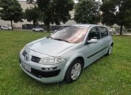 RENAULT Megane 1.6 16v 5 puertas