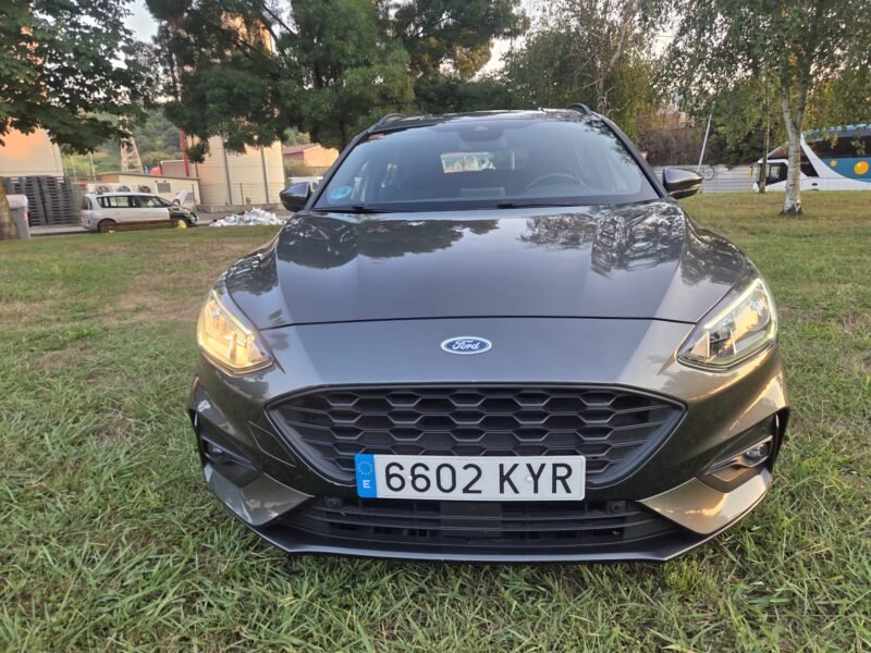 FORD Focus 1.5 ST LINE