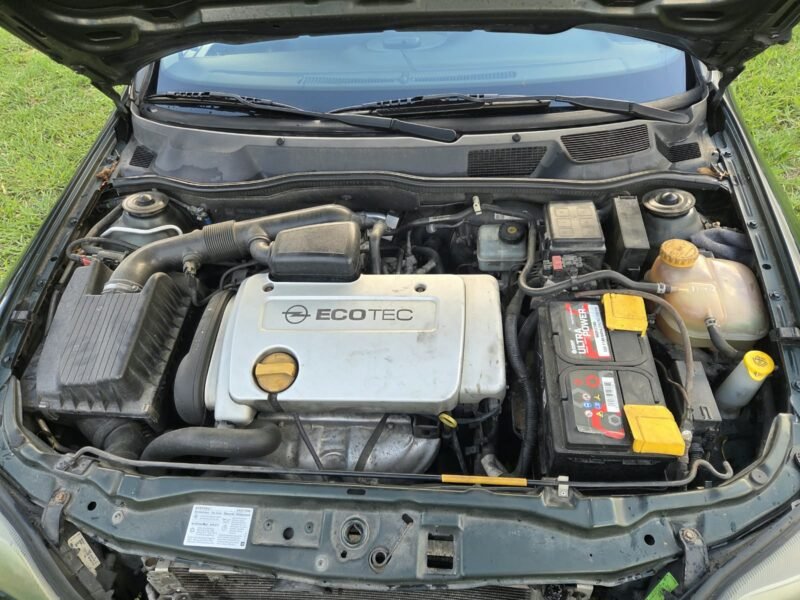 OPEL Astra 1.6 16v 5P