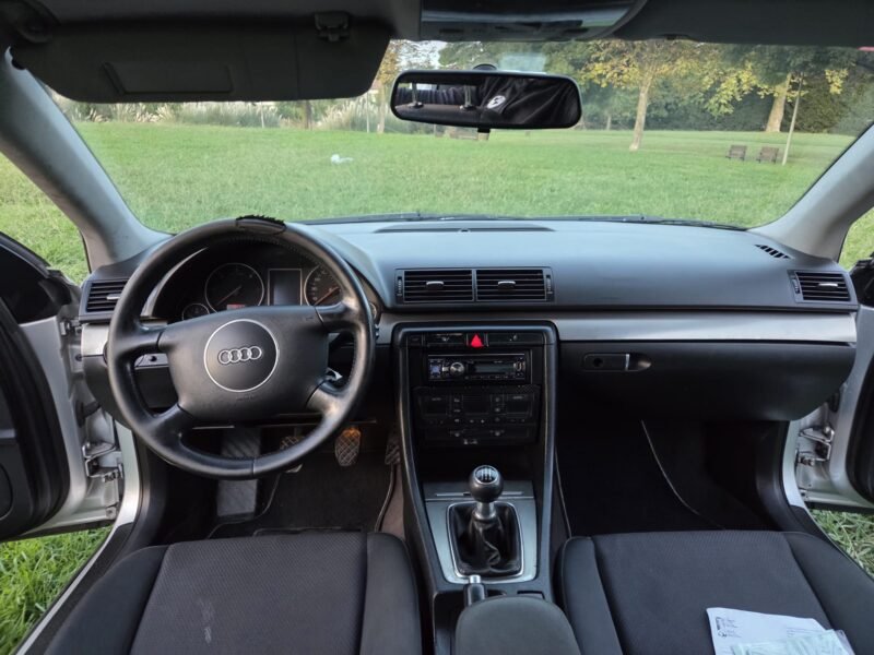 AUDI A4 1.9 TDI 130cv