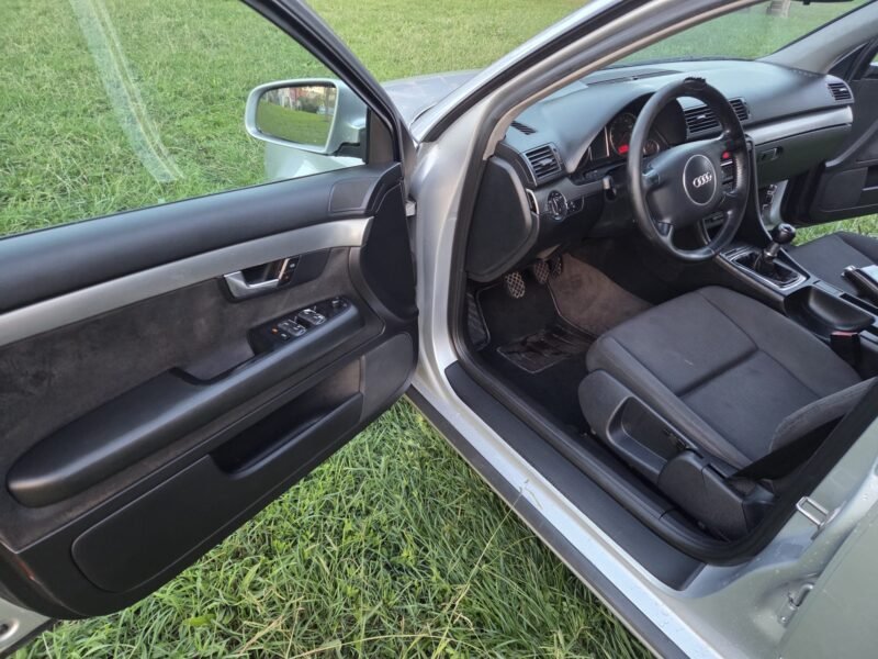 AUDI A4 1.9 TDI 130cv