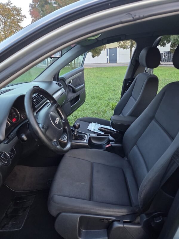 AUDI A4 1.9 TDI 130cv