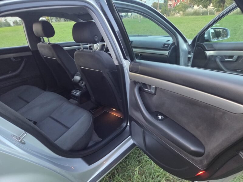 AUDI A4 1.9 TDI 130cv