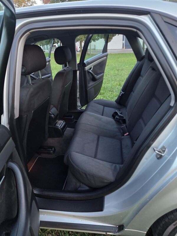 AUDI A4 1.9 TDI 130cv