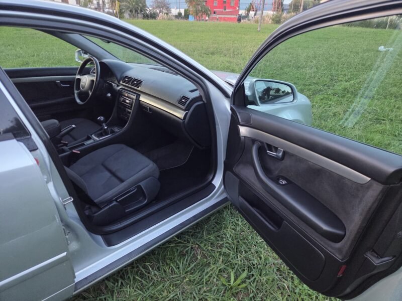 AUDI A4 1.9 TDI 130cv