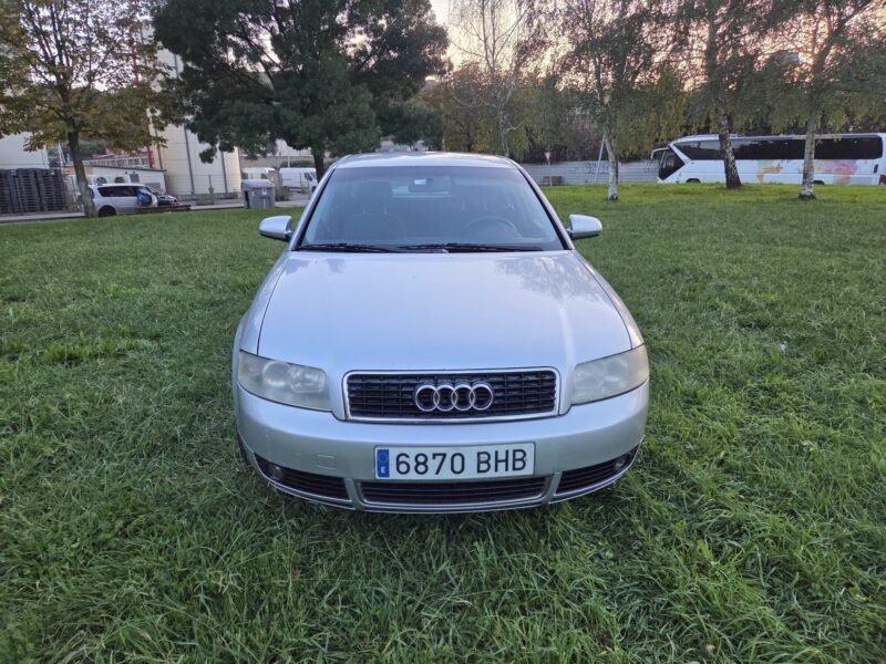 AUDI A4 1.9 TDI 130cv