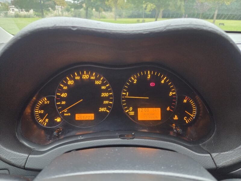 TOYOTA Avensis 2.0 D-4D