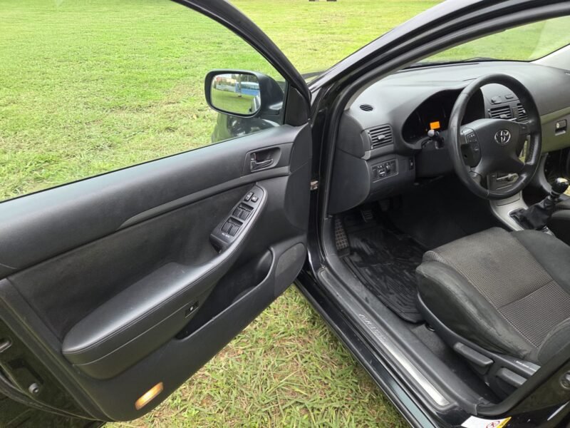 TOYOTA Avensis 2.0 D-4D
