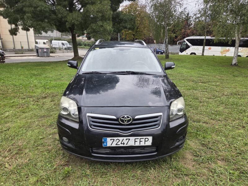 TOYOTA Avensis 2.0 D-4D